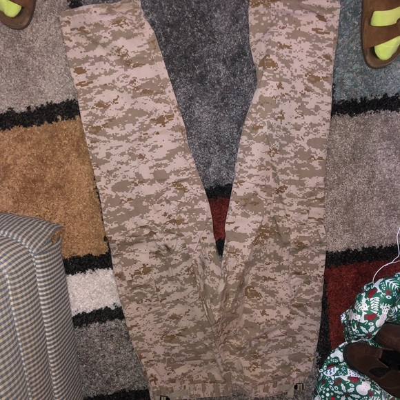 Military pants - Picture 2 of 2